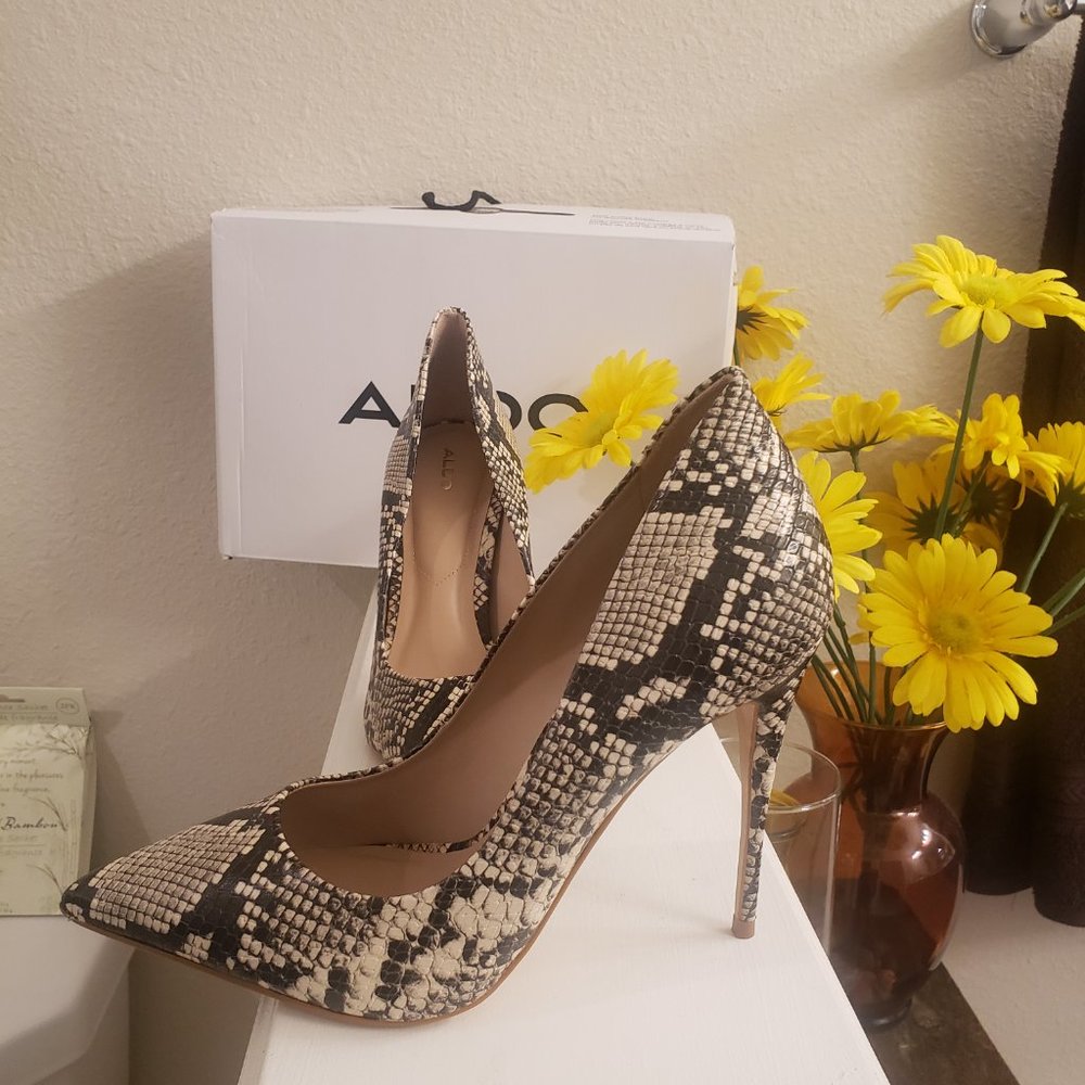 Snake Print Aldo Pump! - Picture 2 of 2